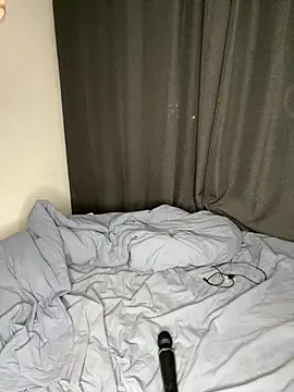 Snapshot of hey_shinyy chatting on 22, 12, 2025 hey shinyy online show from 22, 12, 2025