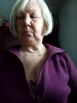 KlaudiaDarling online show from 14, 1, 2026