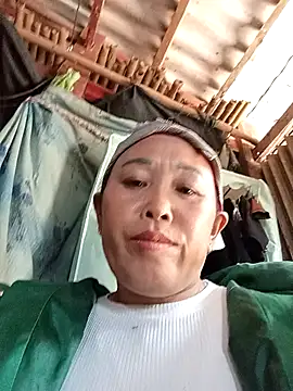 dakota-kis online show from 23, 12, 2025