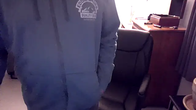 Snapshot of MatureSexy1700 chatting on 15, 1, 2026 MatureSexy1700 online show from 15, 1, 2026