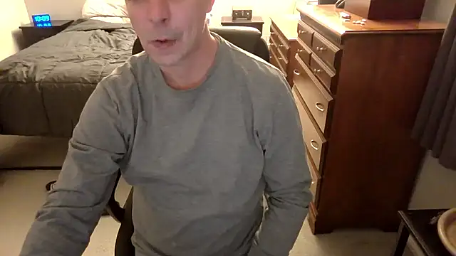 Snapshot of MatureSexy1700 chatting on 19, 1, 2026 MatureSexy1700 online show from 19, 1, 2026