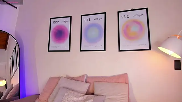 MelissaAlvarez online show from 4, 2, 2026