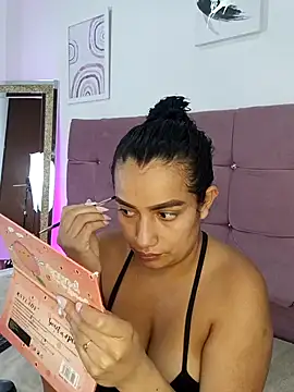 MiaKleinX online show from 12, 1, 2026