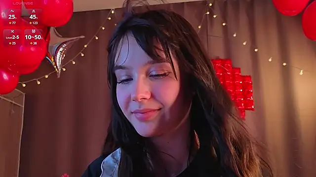 Snapshot of KiraYukimura chatting on 15, 2, 2026 KiraYukimura online show from 15, 2, 2026