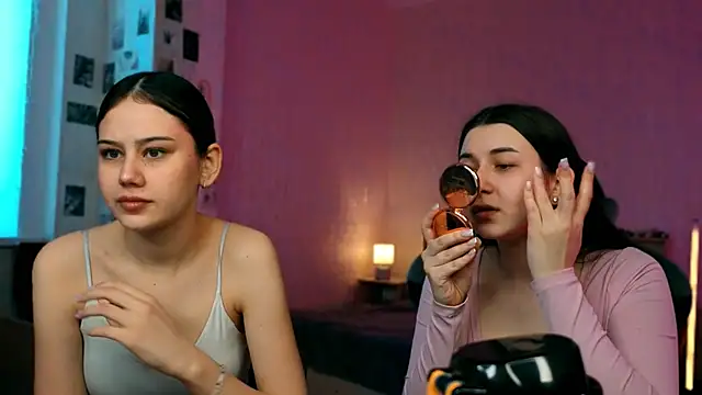 Doublechocolatee online show from 2, 2, 2026