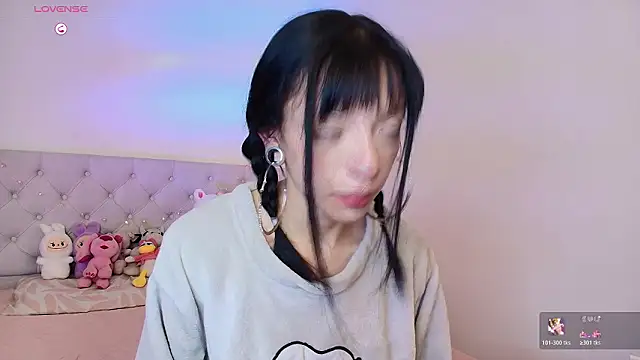 Snapshot of Diamond__cherry69 chatting on 6, 3, 2026 Diamond cherry69 online show from 6, 3, 2026