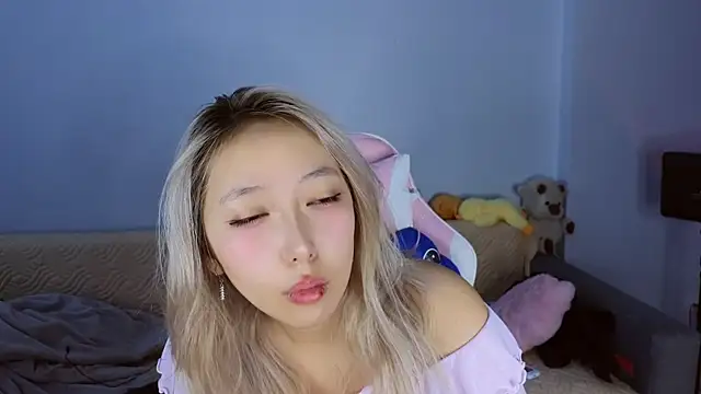 Snapshot of jasmilee chatting on 10, 2, 2026 jasmilee online show from 10, 2, 2026