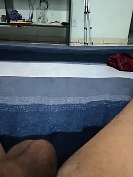 Snapshot of peubaianop19c chatting on 11, 3, 2026 peubaianop19c online show from 11, 3, 2026