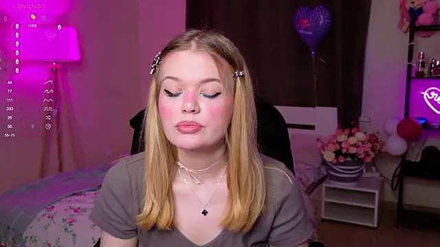 Elioraa online show from 2, 2, 2026