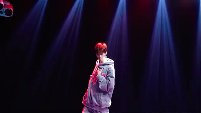 BOYGAYHOUSE1 online show from 17, 1, 2026