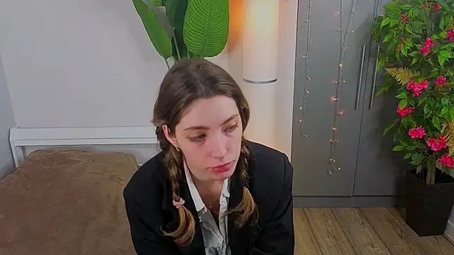 BrianneMallory online show from 11, 3, 2026