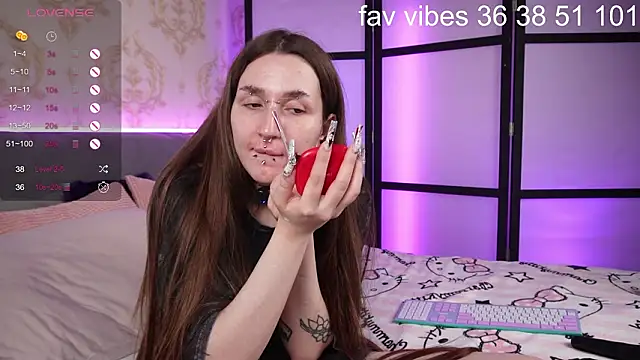 Alice Goth online show from 7, 2, 2026