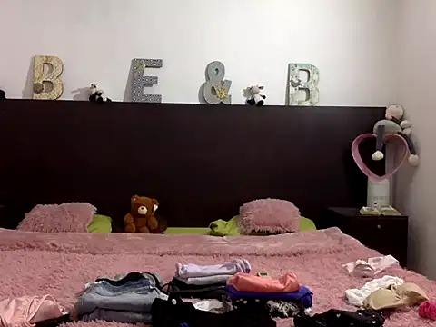 Flabia Roses online show from 18, 1, 2026