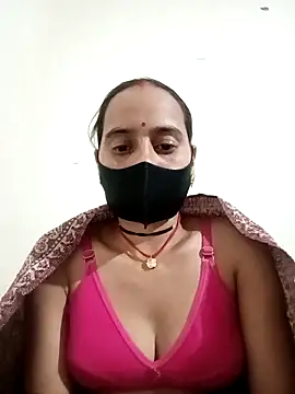 Madhuri Love143 online show from 6, 2, 2026