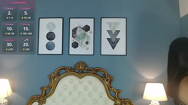 ArianaRouge online show from 13, 1, 2026