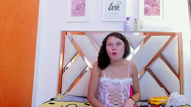 SalomeWilson online show from 25, 3, 2026