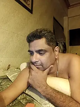 hardnhornybull online show from 2, 2, 2026