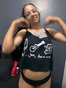 Snapshot of HyaraMoon chatting on 19, 2, 2026 HyaraMoon online show from 19, 2, 2026