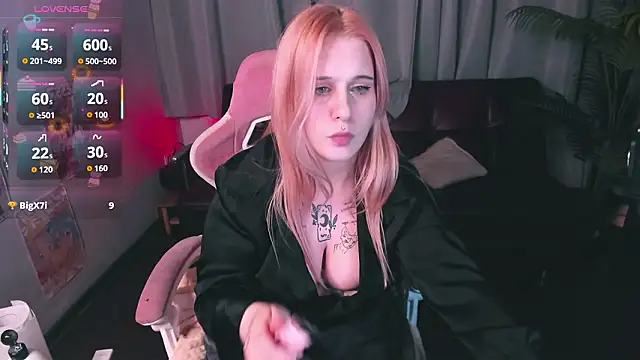  FrostLuna online show from 31, 1, 2026