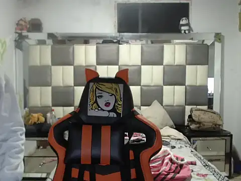 dulcecandy18 online show from 1, 2, 2026