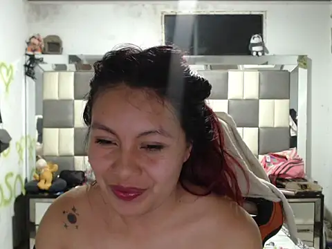 dulcecandy18 online show from 3, 2, 2026