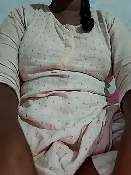 Snapshot of PRAPTITELUGU chatting on 25, 3, 2026 PRAPTITELUGU online show from 25, 3, 2026