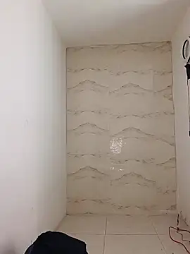 lucy sluppy hard online show from 15, 3, 2026