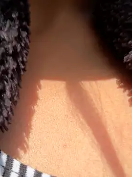 Debbie girl online show from 4, 2, 2026