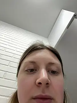 BlondeHott online show from 4, 3, 2026