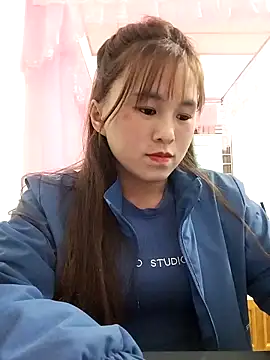 Snapshot of Sexy-girl123 chatting on 6, 3, 2026 Sexy-girl123 online show from 6, 3, 2026