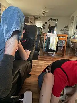 SugarNCinnamon online show from 9, 3, 2026