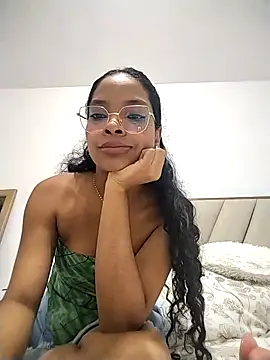 KATALINA SANTANA  online show from 6, 2, 2026