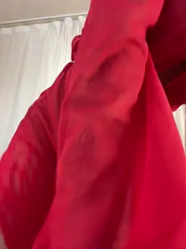 HugeBoobsKi online show from 19, 3, 2026