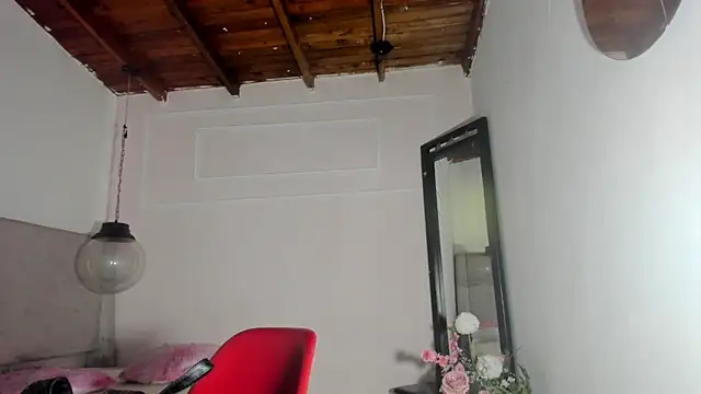 ZoeFox5 online show from 3, 2, 2026