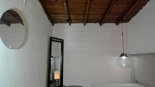 ZoeFox5 online show from 10, 3, 2026