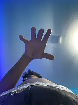 ultratulon online show from 4, 2, 2026