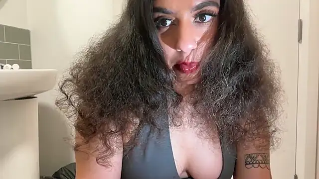 fayfay21xh online show from 17, 3, 2026