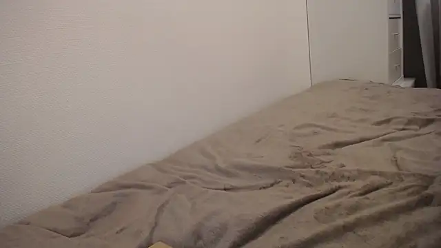 KitsuNyaa online show from 12, 1, 2026