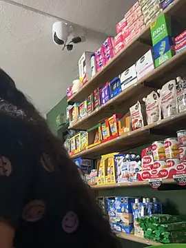 Snapshot of lannabellx chatting on 2, 2, 2026 lannabellx online show from 2, 2, 2026