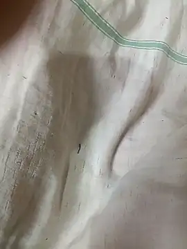 Hot hiuj online show from 4, 2, 2026