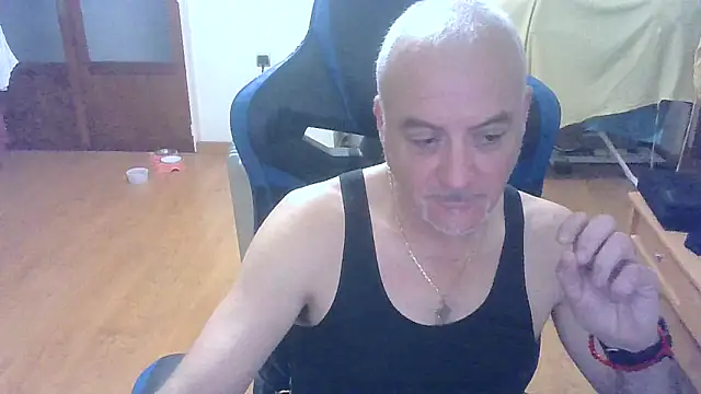 Snapshot of Antoniman9 chatting on 14, 3, 2026 Antoniman9 online show from 14, 3, 2026