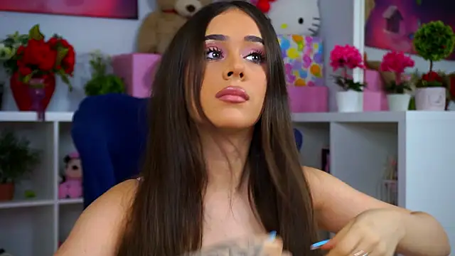 Ava Solis online show from 10, 2, 2026