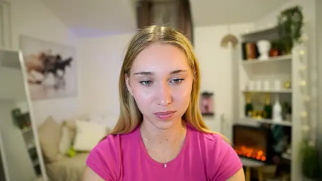 MilaBunny2000 online show from 19, 3, 2026