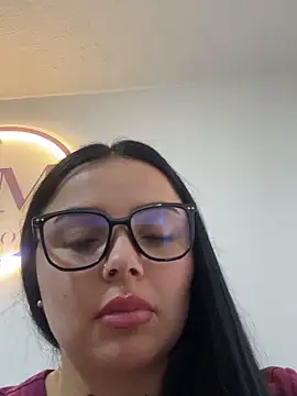 Mia  Bloom online show from 2, 2, 2026