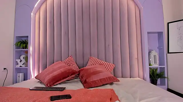 Snapshot of AmberStonne__ chatting on 19, 2, 2026 AmberStonne online show from 19, 2, 2026