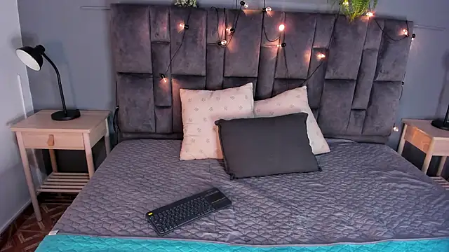 Snapshot of AmberStonne__ chatting on 11, 3, 2026 AmberStonne online show from 11, 3, 2026