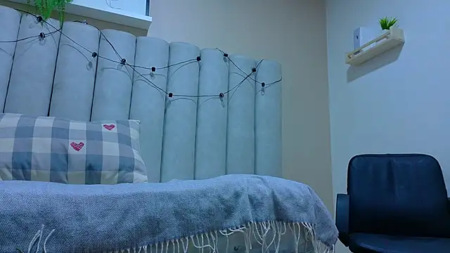 Snapshot of AmberStonne__ chatting on 13, 3, 2026 AmberStonne online show from 13, 3, 2026