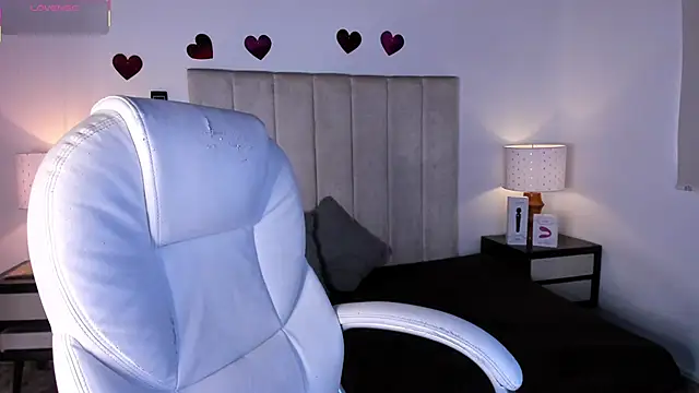  ttaylor  online show from 13, 2, 2026