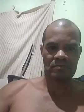 ferreirasantos123 online show from 17, 1, 2026