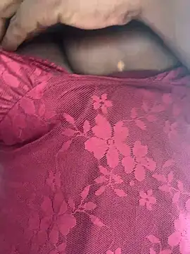 Snapshot of lovebignipplesx chatting on 8, 3, 2026 lovebignipplesx online show from 8, 3, 2026